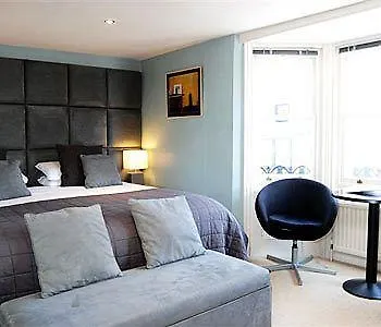 Bed and Breakfast Brightonwave 4*, Hove