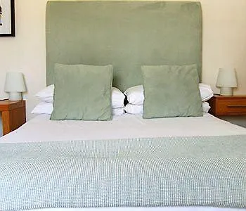 Brightonwave Bed & Breakfast